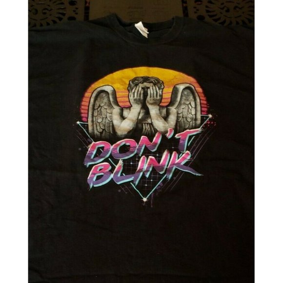 T T Other - Dr. Who Don't Blink Shirt 4XLT shirt.